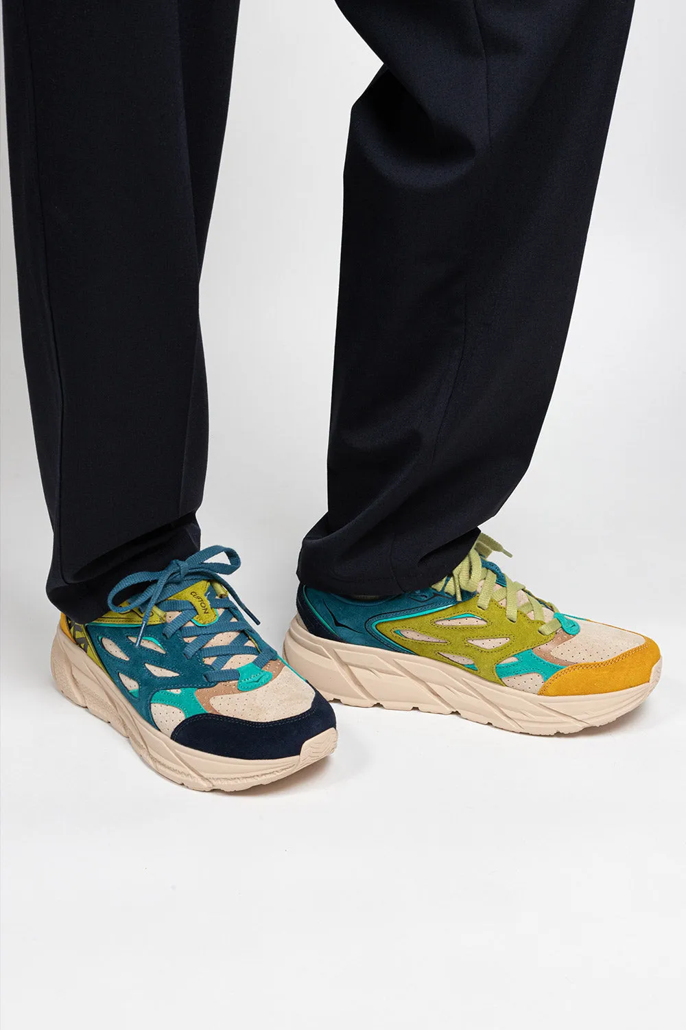 Clifton L Suede - Shifting Sand / Multi