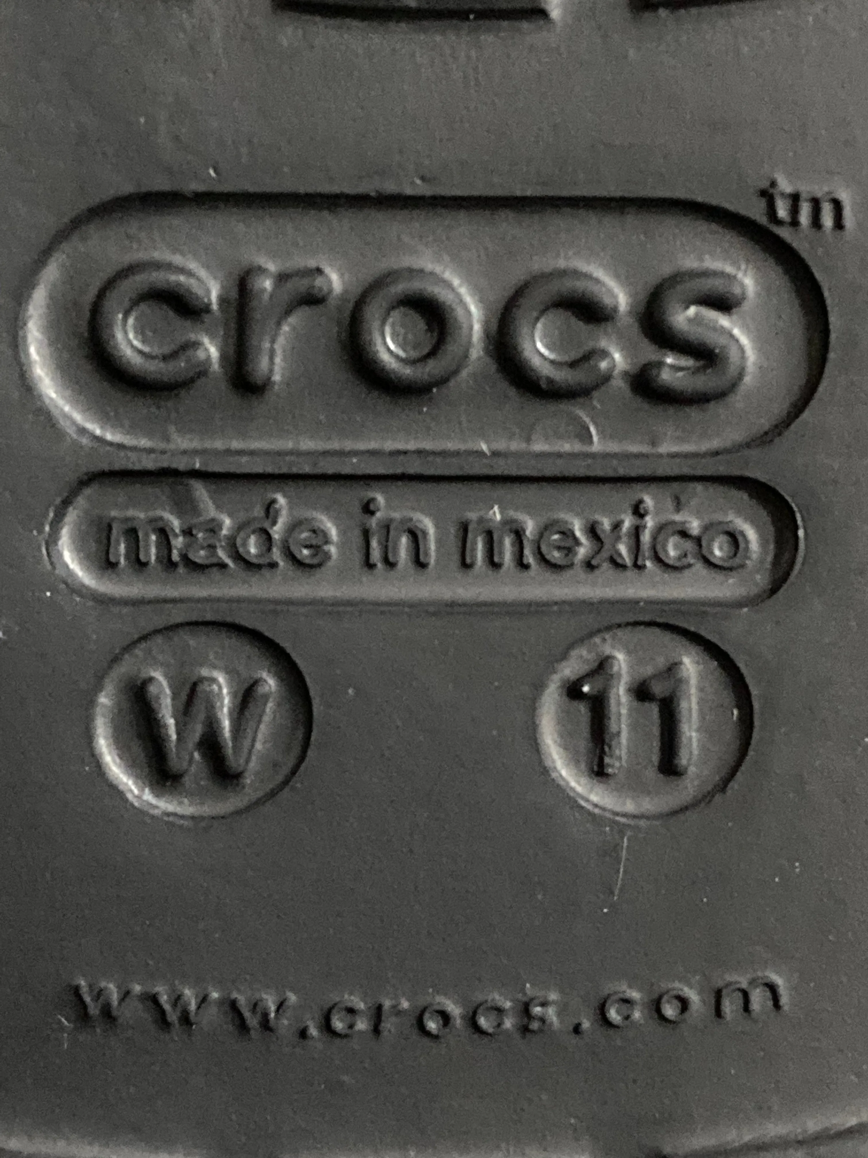 CROCS CLASSIC Women's Size 11 Slip On Shoes Sneakers Flip Flops Triple Black