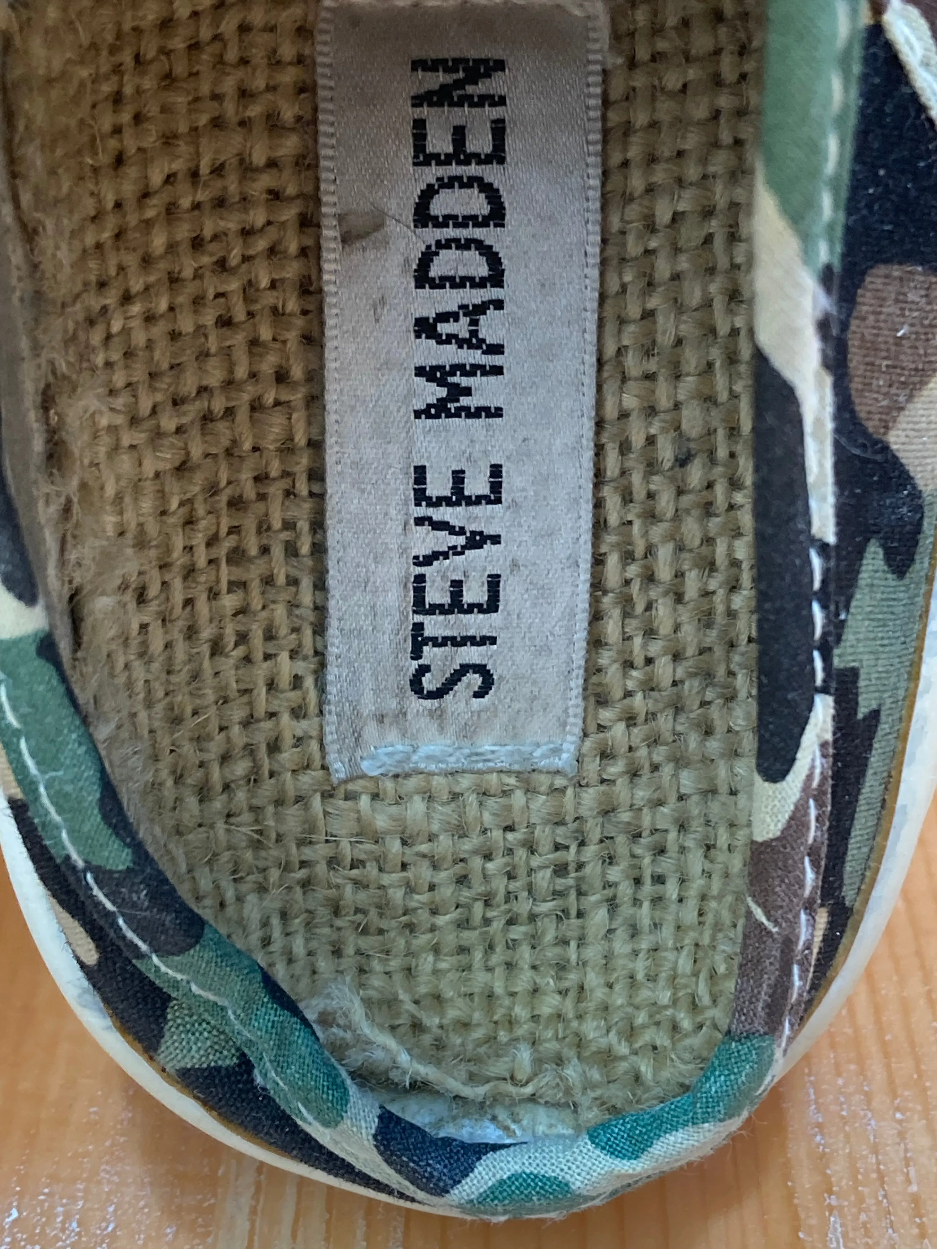 HTF STEVE MADDEN BRIDGET Women Size 7 Canvas Slip On 2 Inch Platform Mules Clogs Shoes Sneakers Camo