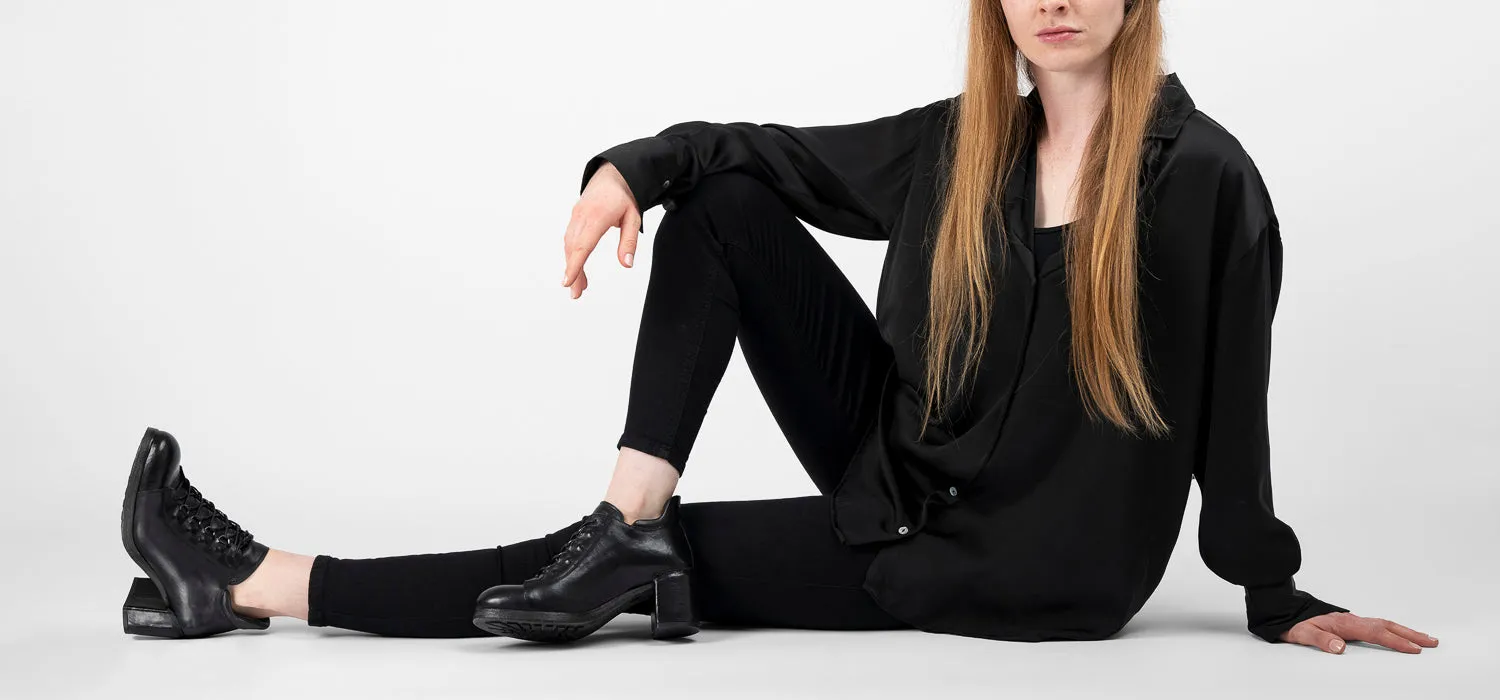 MADISON urban-black lace up shoes.