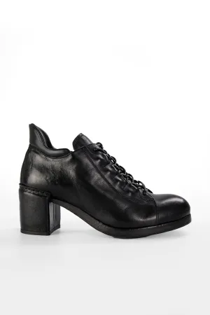 MADISON urban-black lace up shoes.