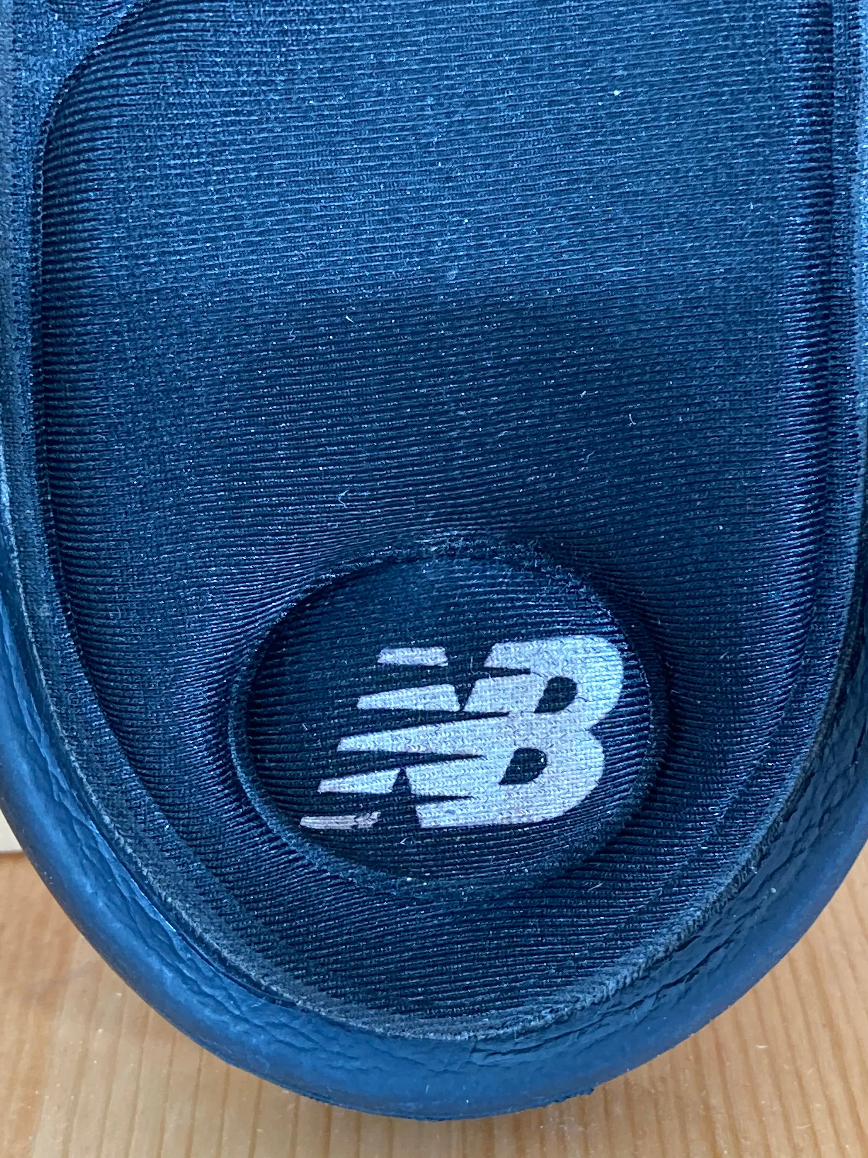 NEW BALANCE EXCEL SLIDE Men Size 11 Sandals Slippers Flip Flops