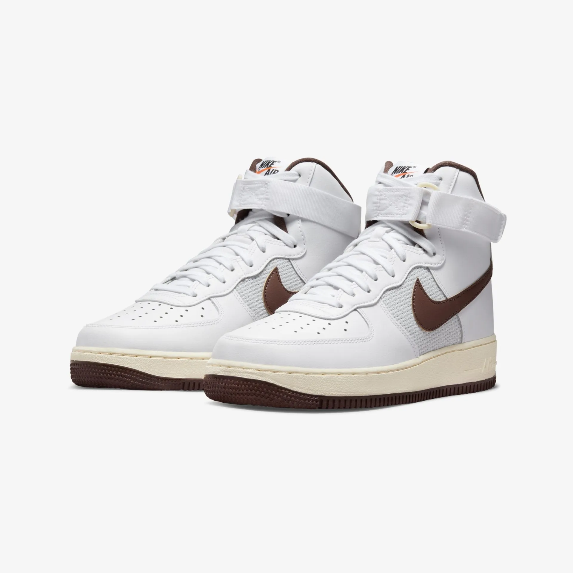 Nike | AIR FORCE 1 HIGH '07 WHITE AND LIGHT CHOCOLATE
