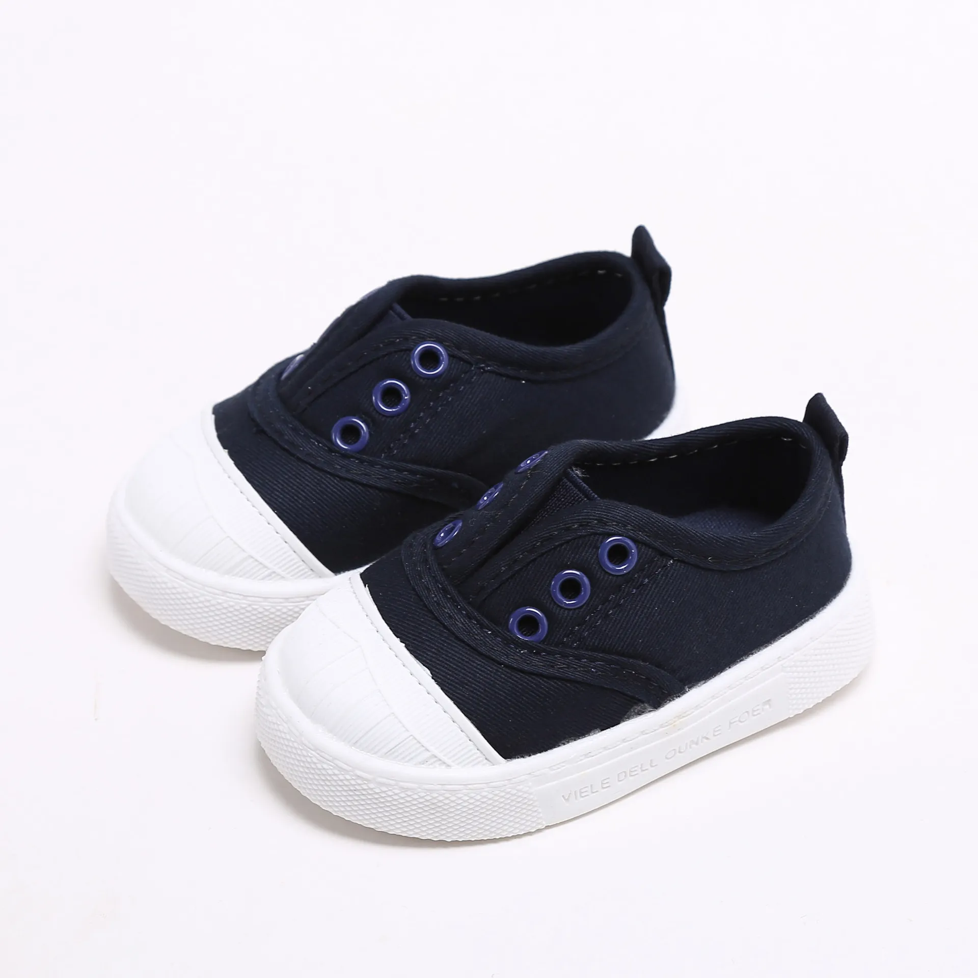 Shell-Toe Design Slip-On Sneakers