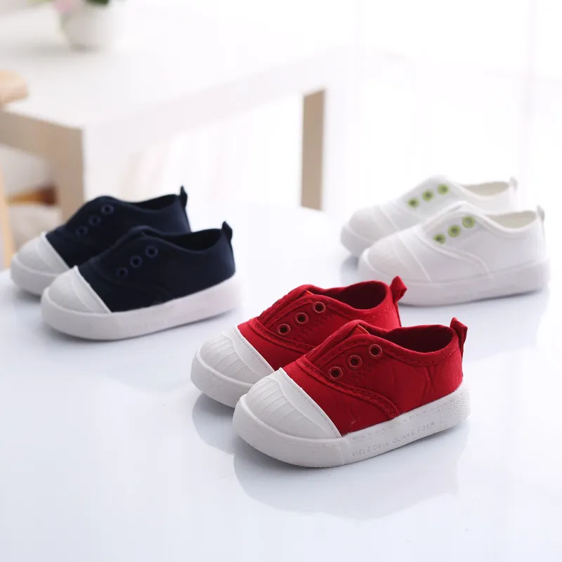 Shell-Toe Design Slip-On Sneakers