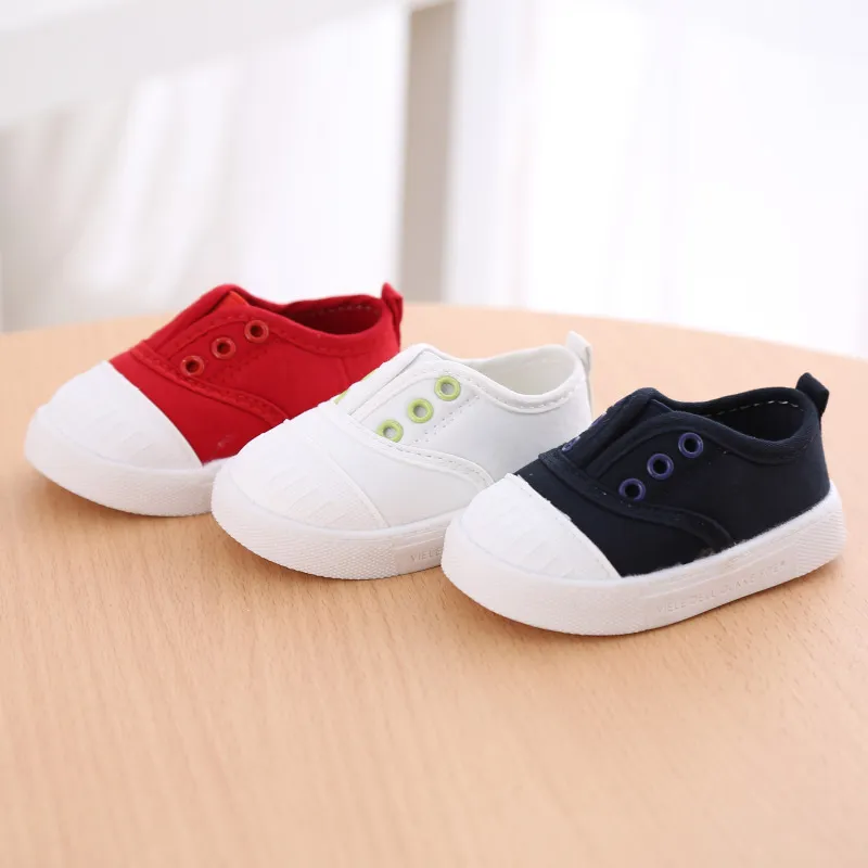 Shell-Toe Design Slip-On Sneakers