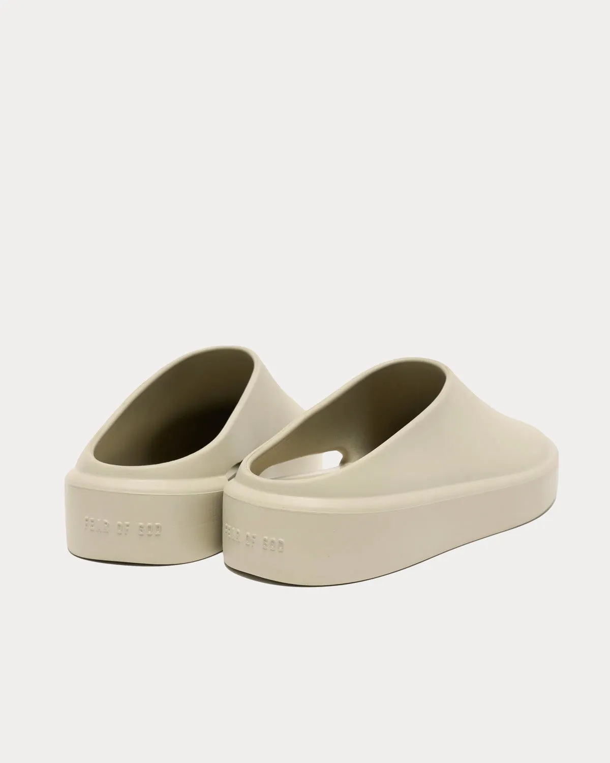 The California XL Extralight® Dusty Beige Slip On Sneakers