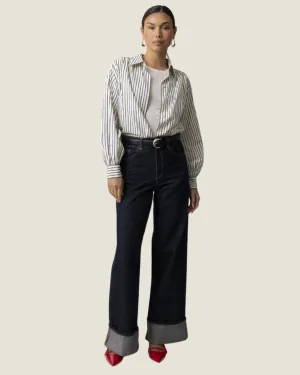 The Ciara: Ivory/Navy Button Down