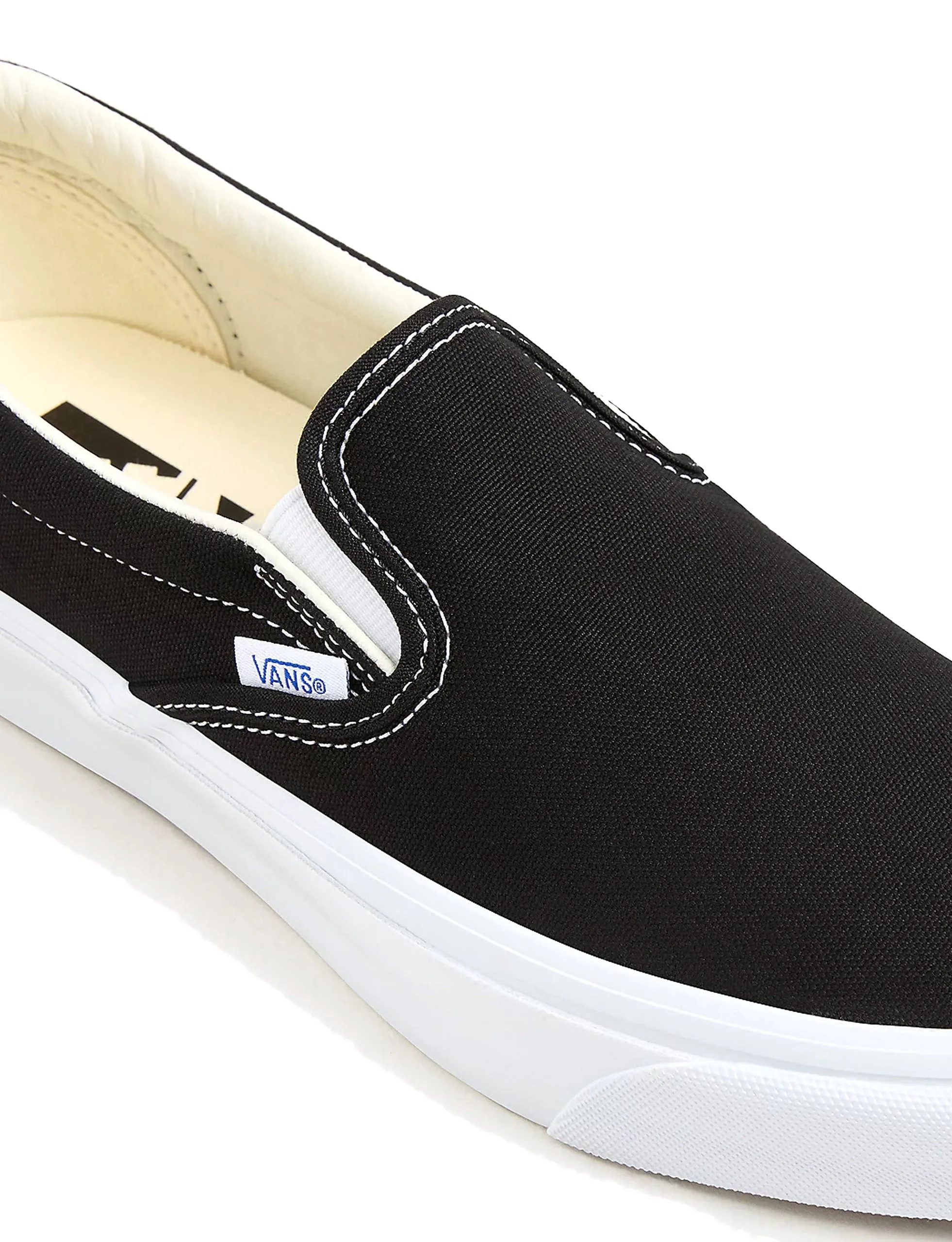 VANS OTW BLACK WHITE SLIP-ON REISSUE 98 SNEAKERS
