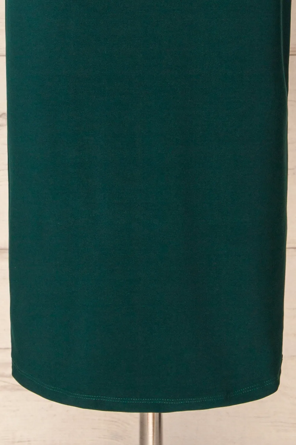 Victorya Green | Strapless Fitted Midi Dress