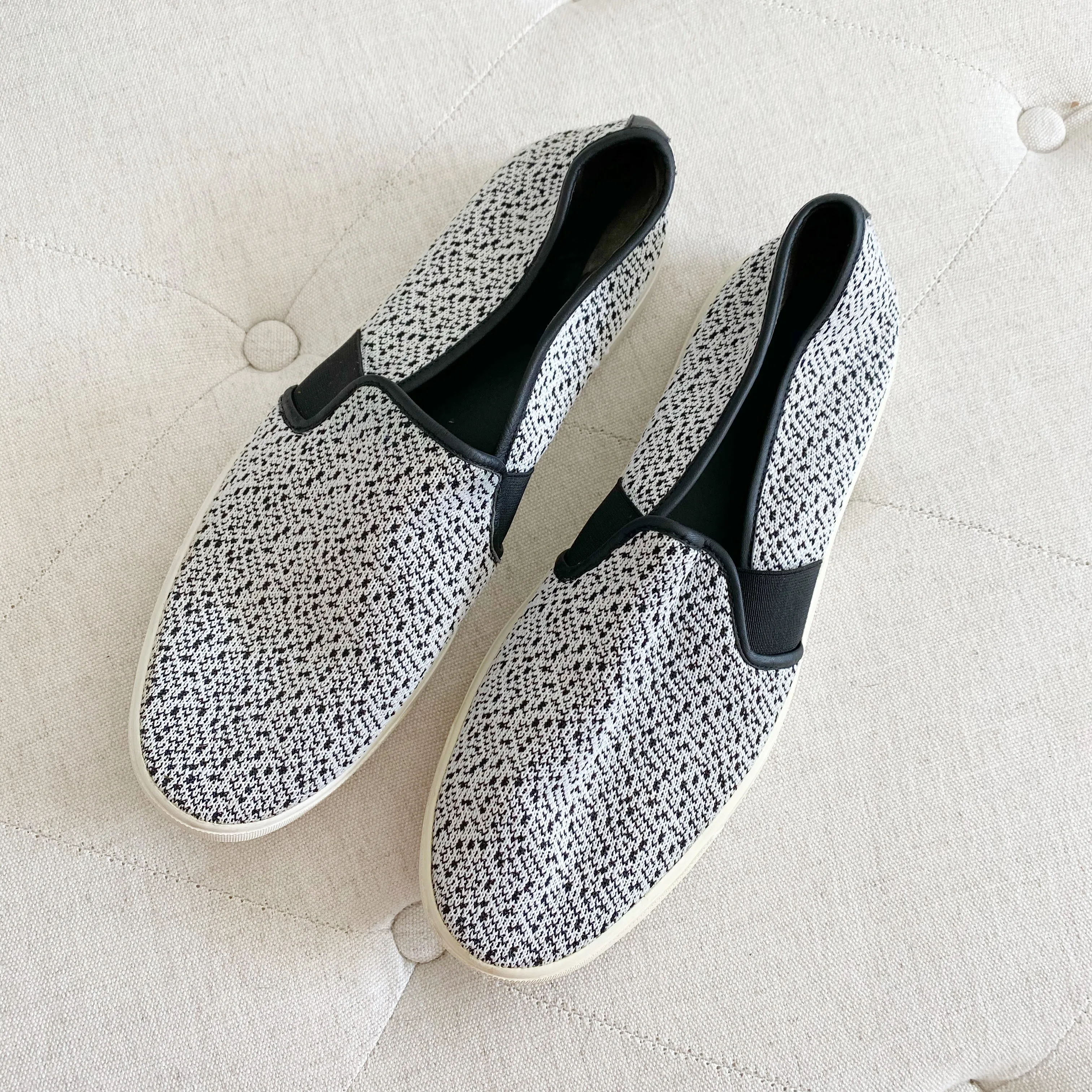 VINCE Blair Woven White & Black Slip-on Sneaker 10